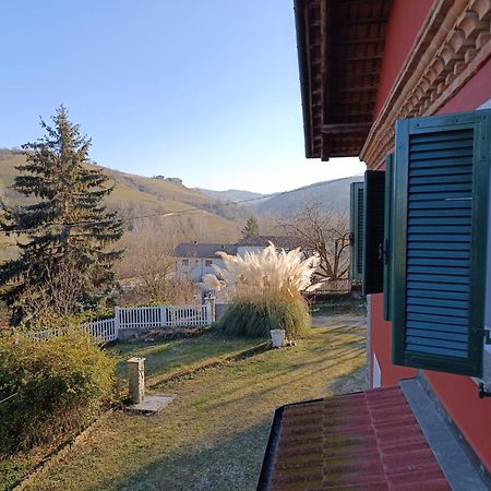 Bricco Nebbiolo Apartment Neviglie Bagian luar foto